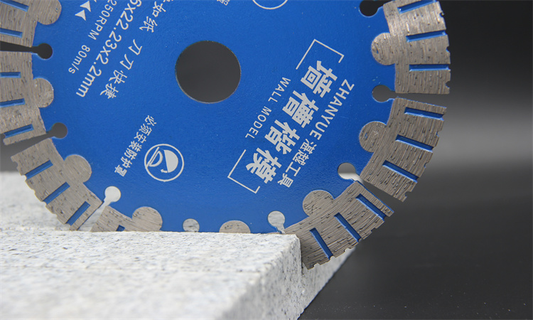 Diamond Saw Blade — Mistake #2: Forcing Diamond Saw Blade — Mistake #2: Forcing